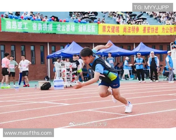 南京网球队的成长之路:挑战赛中的拼搏与梦想